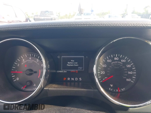 2017 Ford Mustang GT Premium с VIN 1FATP8FF4H5263034, выставлен на аукционе IAAI как лот 42135251 с пробегом 24 955 миль миль и . История ставок и продаж доступна на DreamBid. Изображение 7.