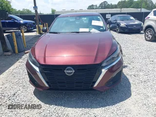2024 Nissan Altima SV with VIN 1N4BL4DV9RN358202, listed as a IAAI auction lot 42153458 with 41,092 mi miles and . Bid and sale history available at carsss.com. Image 12.