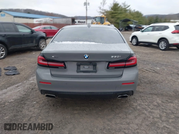 2021 BMW 5 Series 530i xDrive with VIN WBA13BJ07MWX06971, listed as a IAAI auction lot 41185018 with 52,002 mi miles and . Bid and sale history available at carsss.com. Image 17.