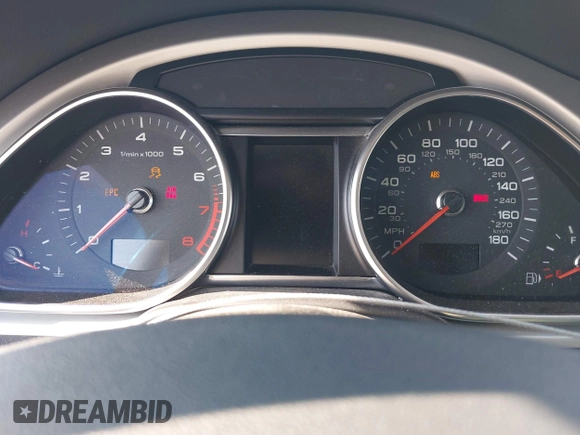 2014 Audi Q7 S line Prestige with VIN WA1DGAFE2ED010013, listed as a IAAI auction lot 42454744 with Not provided miles and . Bid and sale history available at DreamBid. Image 7.