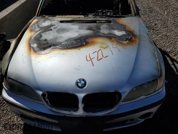 2002 BMW 3 Series 330i with VIN WBAEV53472KM22788, listed as a Copart auction lot 42279083 with 0 mi miles and Salvage Title. Bid and sale history available at carsss.com. Image 11.