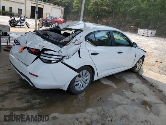 2024 Nissan Sentra S z VIN 3N1AB8BV8RY294114, wystawiony jako Copart lot #59166025 z przebiegiem 23 806 mil mil oraz Czysty tytuł • Clean title. Historia ofert i sprzedaży dostępna na DreamBid. Obrazek 3.