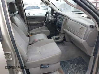 2005 Dodge 1500 SLT with VIN 1D7HA18N15J601253, listed as a IAAI auction lot 41431232 with 274,402 mi miles. Bid and sale history available at carsss.com. Image 5.
