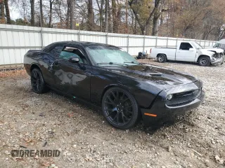2017 Dodge Challenger SXT z VIN 2C3CDZAG3HH607149, wystawiony jako Copart lot #81941844 z przebiegiem 141 536 mil mil oraz Szkoda całkowita • Salvage title. Historia ofert i sprzedaży dostępna na DreamBid. Obrazek 4.