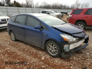 2016 Toyota Prius v Two with VIN JTDZN3EU8GJ049831, listed as a Copart auction lot 45562235 with 188,992 mi miles and Salvage Title. Bid and sale history available at carsss.com. Image 4.