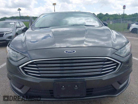2017 Ford Fusion SE с VIN 3FA6P0HD2HR349952, выставлен на аукционе IAAI как лот 42295433 с пробегом 39 250 миль миль и . История ставок и продаж доступна на DreamBid. Изображение 12.