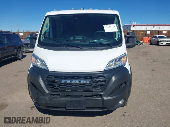 2025 Ram ProMaster Cargo Tradesman with VIN 3C6LRVVG4SE514098, listed as a IAAI auction lot 41692223 with 4,290 mi miles and . Bid and sale history available at carsss.com. Image 12.
