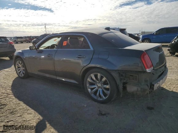2019 Chrysler 300 Touring with VIN 2C3CCAAGXKH501129, listed as a Copart auction lot 41594215 with 175,331 mi miles and Salvage Title. Bid and sale history available at carsss.com. Image 2.