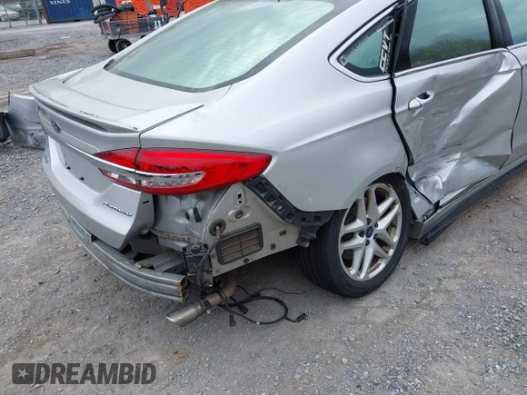 2017 Ford Fusion Titanium с VIN 3FA6P0SU0HR409820, выставлен на аукционе IAAI как лот 41919527 с пробегом 77 301 миль миль и . История ставок и продаж доступна на DreamBid. Изображение 17.
