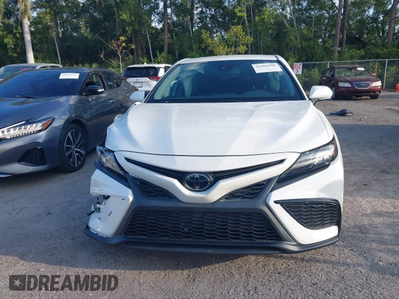 2022 Toyota Camry SE with VIN 4T1G11AK7NU039746, listed as a IAAI auction lot 41901908 with 18,839 mi miles and . Bid and sale history available at DreamBid. Image 12.