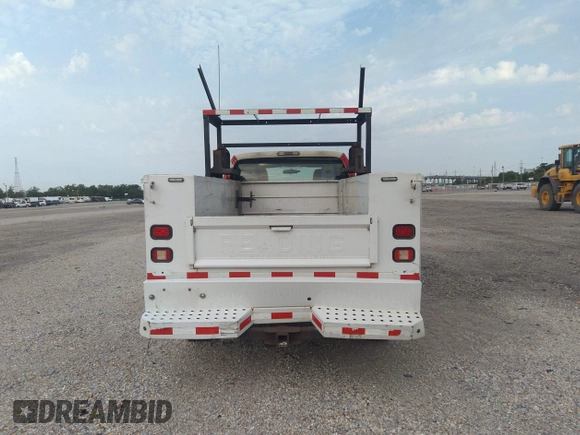 2016 Ford F-250 XL с VIN 1FD7X2B68GEC87412, выставлен на аукционе IAAI как лот 42014955 с пробегом 655 668 миль миль и . История ставок и продаж доступна на DreamBid. Изображение 16.