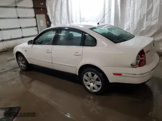 2002 Volkswagen Passat GLX with VIN WVWTH63B82P123433, listed as a Copart auction lot 87939875 with 140,108 mi miles and Salvage Title. Bid and sale history available at carsss.com. Image 2.