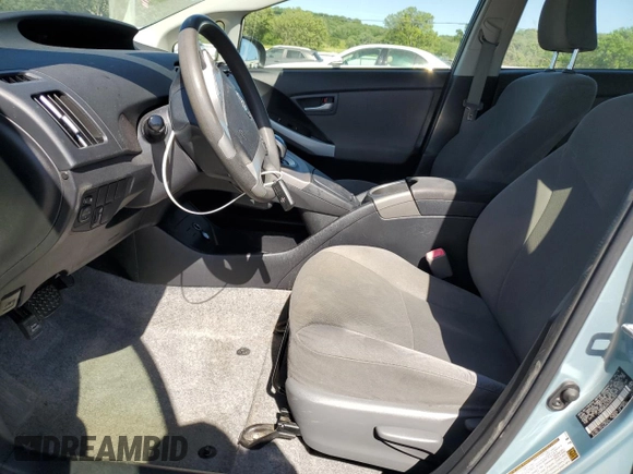 2013 Toyota Prius One z VIN JTDKN3DUXD5693466, wystawiony jako Copart lot #58001555 z przebiegiem 148 564 mil mil oraz Szkoda całkowita • Salvage title. Historia ofert i sprzedaży dostępna na DreamBid. Obrazek 7.