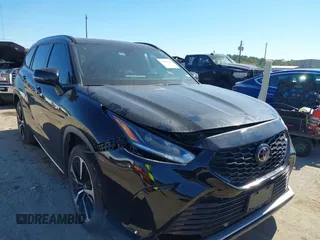 2022 Toyota Highlander XSE with VIN 5TDLZRAH4NS135725, listed as a IAAI auction lot 40880427 with 41,717 mi miles and . Bid and sale history available at DreamBid. Image 1.