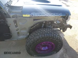 2017 Jeep Wrangler Unlimited Sahara with VIN 1C4BJWEG5HL635319, listed as a IAAI auction lot 42224748 with 141,214 mi miles and . Bid and sale history available at DreamBid. Image 6.