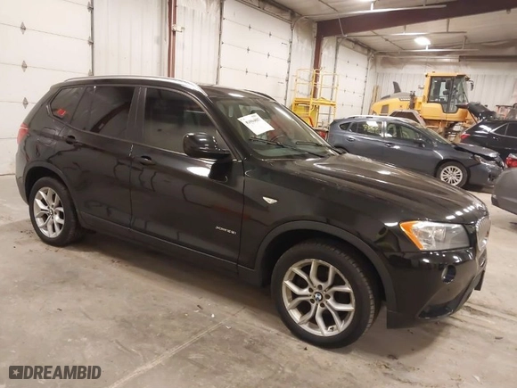 2013 BMW X3 xDrive28i with VIN 5UXWX9C57D0A31917, listed as a IAAI auction lot 41864807 with 97,479 mi miles. Bid and sale history available at carsss.com. Image 1.