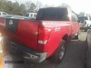 2005 Nissan Titan SE with VIN 1N6BA07B85N563950, listed as a IAAI auction lot 41460268 with 254,065 mi miles and . Bid and sale history available at DreamBid. Image 4.