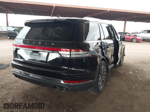 2024 Lincoln Aviator Reserve z VIN 5LM5J7WC2RGL05445, wystawiony jako IAAI lot #42184539 z przebiegiem 68 616 mil mil oraz . Historia ofert i sprzedaży dostępna na DreamBid. Obrazek 4.