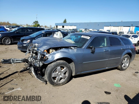 2006 Dodge Magnum R/T z VIN 2D4GZ572X6H537393, wystawiony jako Copart lot #76594084 z przebiegiem 81 078 mil mil oraz Szkoda całkowita • Salvage title. Historia ofert i sprzedaży dostępna na DreamBid. Obrazek 1.