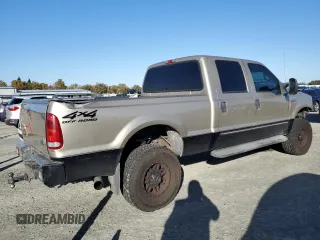 2000 Ford Super Duty F-250 XL with VIN 1FTNW21S9YEA79229, listed as a Copart auction lot 79939304 with 276,795 mi miles and Salvage Title. Bid and sale history available at carsss.com. Image 3.