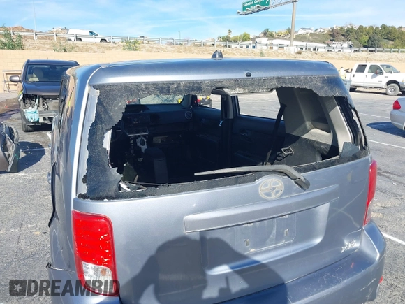 2012 Scion xB z VIN JTLZE4FE8CJ016906, wystawiony jako IAAI lot #41409809 z przebiegiem Nie podano mil oraz . Historia ofert i sprzedaży dostępna na DreamBid. Obrazek 6.