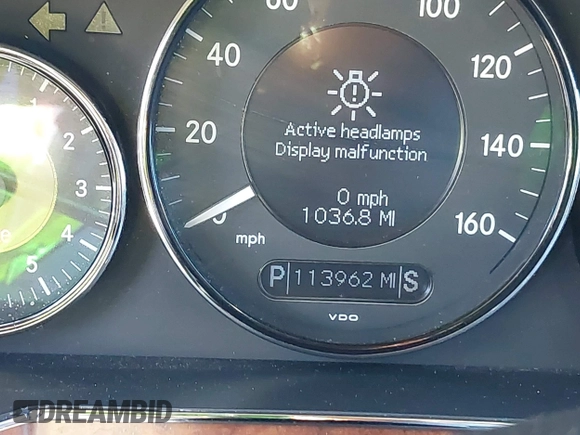 2006 Mercedes-Benz CLS 500 z VIN WDDDJ75X46A059753, wystawiony jako IAAI lot #42335719 z przebiegiem 113 962 mil mil oraz . Historia ofert i sprzedaży dostępna na DreamBid. Obrazek 15.