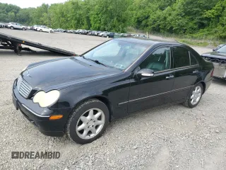 2002 Mercedes-Benz C 230/260/280/320 z VIN WDBRF64J42E003970, wystawiony jako Copart lot #59909815 z przebiegiem 190 502 mil mil oraz Czysty tytuł • Clean title. Historia ofert i sprzedaży dostępna na DreamBid. Obrazek 1.