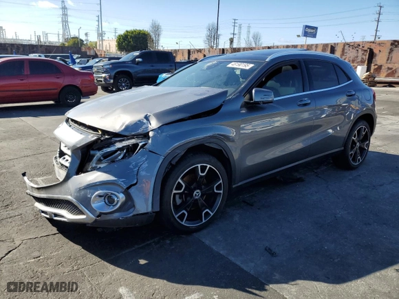 2020 Mercedes-Benz GLA with VIN WDCTG4GB3LJ678807, listed as a Copart auction lot 48190195 with 55,702 mi miles and Salvage Title. Bid and sale history available at carsss.com. Image 1.