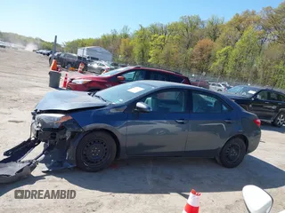 2018 Toyota Corolla L z VIN 2T1BURHE2JC991923, wystawiony jako IAAI lot #42052166 z przebiegiem 83 073 mil mil oraz . Historia ofert i sprzedaży dostępna na DreamBid. Obrazek 14.