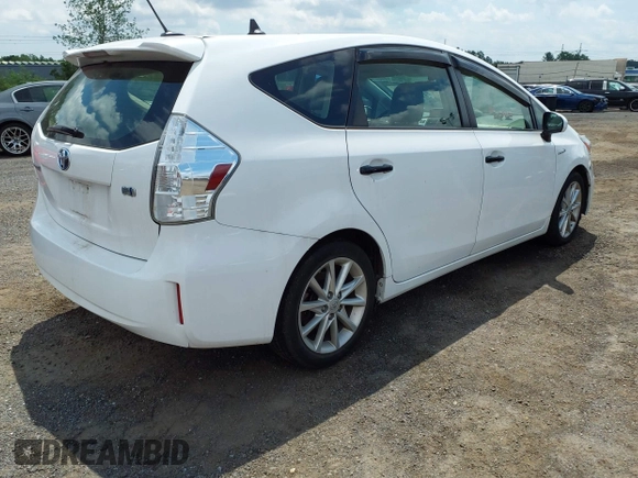 2014 Toyota Prius Two with VIN JTDZN3EU3E3313362, listed as a IAAI auction lot 42768033 with Not provided miles and . Bid and sale history available at DreamBid. Image 4.