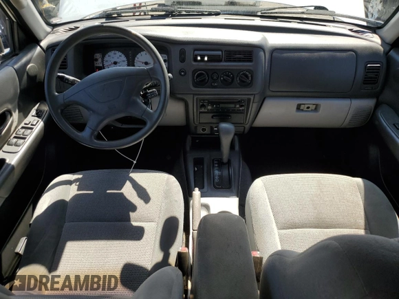 2003 Mitsubishi Montero ES z VIN JA4LS21H83J045302, wystawiony jako Copart lot #50039415 z przebiegiem 166 335 mil mil oraz Szkoda całkowita • Salvage title. Historia ofert i sprzedaży dostępna na DreamBid. Obrazek 8.
