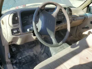 1996 Chevrolet Silverado 1500 with VIN 1GCEC14WXTZ124164, listed as a Copart auction lot 46261565 with 157,141 mi miles and Salvage Title. Bid and sale history available at DreamBid. Image 8.