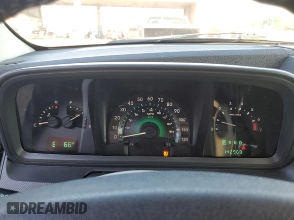 2009 Dodge Journey SXT with VIN 3D4GG57V19T150405, listed as a Copart auction lot 70817743 with 142,969 mi miles and Salvage Title. Bid and sale history available at carsss.com. Image 9.