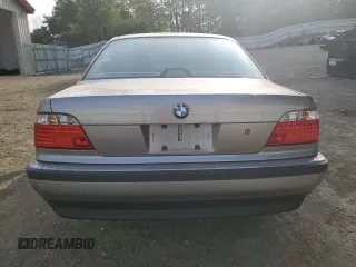 1998 BMW 7 Series 740il with VIN WBAGJ8328WDM22149, listed as a Copart auction lot 71931834 with 200,382 mi miles and Clean Title. Bid and sale history available at carsss.com. Image 6.