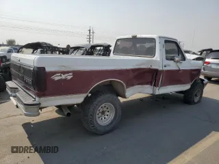 1992 Ford F-150 with VIN 1FTEF14HXNPA24587, listed as a Copart auction lot 70803324 with 0 mi miles and Salvage Title. Bid and sale history available at carsss.com. Image 3.
