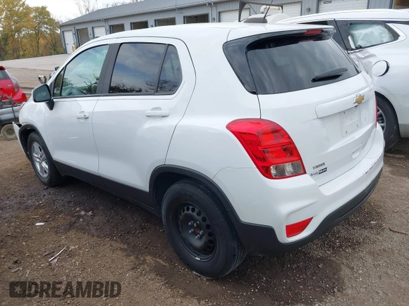 2020 Chevrolet Trax LS with VIN KL7CJKSB8LB074986, listed as a IAAI auction lot 40656872 with 128,582 mi miles and . Bid and sale history available at DreamBid. Image 3.