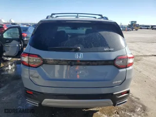 2025 Honda Pilot Touring with VIN 5FNYG2H76SB008958, listed as a Copart auction lot 84707044 with 4,318 mi miles and Salvage Title. Bid and sale history available at carsss.com. Image 6.