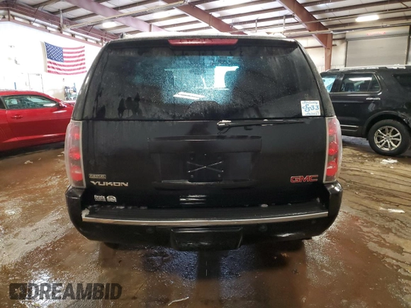 2011 GMC Yukon Denali with VIN 1GKS2EEF2BR106577, listed as a Copart auction lot 44937665 with 230,684 mi miles and Clean Title. Bid and sale history available at carsss.com. Image 6.