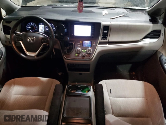 2019 Toyota Sienna LE Auto Access Seat with VIN 5TDKZ3DC7KS003451, listed as a Copart auction lot 87056704 with 76,587 mi miles and Salvage Title. Bid and sale history available at DreamBid. Image 8.