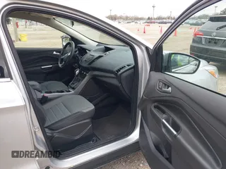 2016 Ford Escape SE with VIN 1FMCU9GX3GUA96262, listed as a IAAI auction lot 41915524 with 64,434 mi miles and . Bid and sale history available at DreamBid. Image 5.