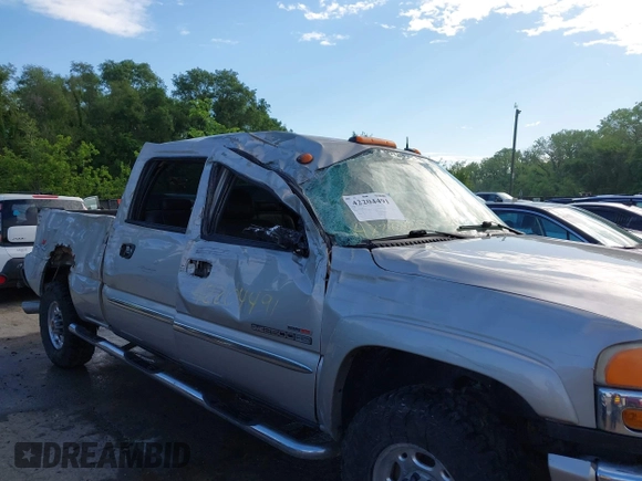 2004 GMC Sierra 2500HD with VIN 1GTHK23194F136501, listed as a IAAI auction lot 42204491 with 226,947 mi miles and . Bid and sale history available at DreamBid. Image 6.