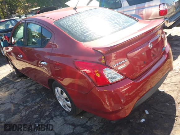 2016 Nissan Versa S with VIN 3N1CN7AP9GL808687, listed as a IAAI auction lot 40480531 with 111,484 mi miles and . Bid and sale history available at DreamBid. Image 3.