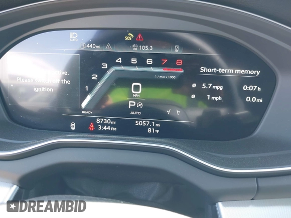 2025 Audi Q5 S line Premium z VIN WA1GAAFY0S2026775, wystawiony jako IAAI lot #41866254 z przebiegiem 8730 mil mil oraz . Historia ofert i sprzedaży dostępna na DreamBid. Obrazek 7.
