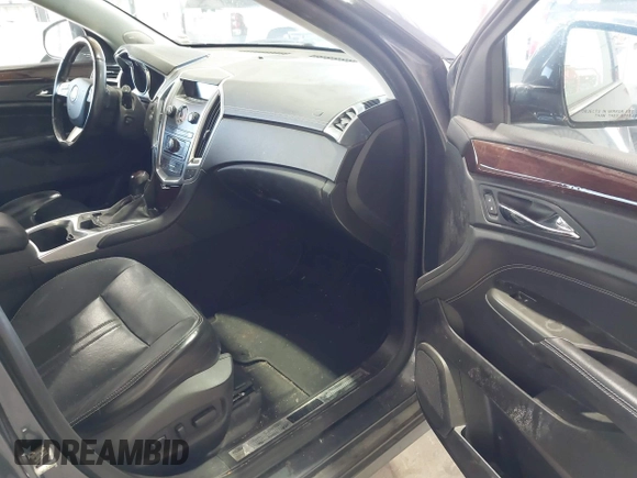 2012 Cadillac SRX Luxury Collection with VIN 3GYFNDE38CS654886, listed as a IAAI auction lot 41758399 with 210,680 mi miles. Bid and sale history available at carsss.com. Image 5.