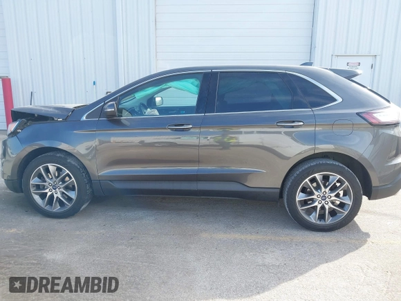 2015 Ford Edge Titanium with VIN 2FMPK4K81FBC30541, listed as a IAAI auction lot 41810625 with 117,345 mi miles. Bid and sale history available at carsss.com. Image 15.