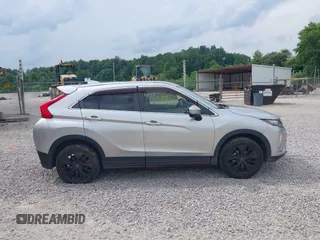 2019 Mitsubishi Eclipse Cross LE z VIN JA4AT4AA0KZ030487, wystawiony jako IAAI lot #42504055 z przebiegiem 93 412 mil mil oraz . Historia ofert i sprzedaży dostępna na DreamBid. Obrazek 13.