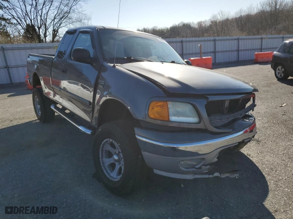 2004 Ford F-150 Heritage XL with VIN 2FTRX18W74CA39541, listed as a Copart auction lot 50390125 with 0 mi miles and Salvage Title. Bid and sale history available at carsss.com. Image 4.