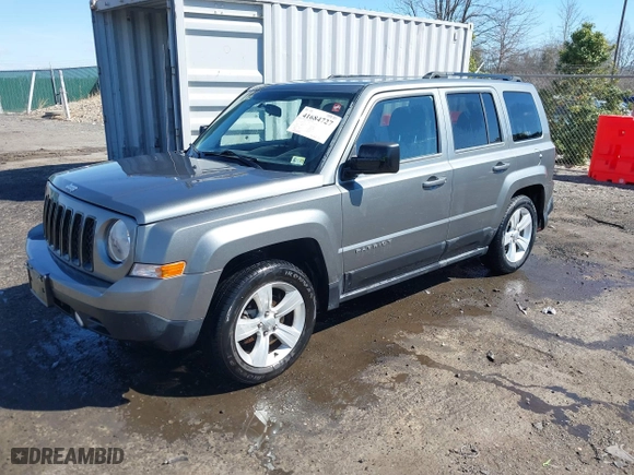 2014 Jeep Patriot High Altitude with VIN 1C4NJPFA6ED550217, listed as a IAAI auction lot 41684727 with 65,881 mi miles. Bid and sale history available at carsss.com. Image 17.