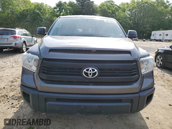 2014 Toyota Tundra SR z VIN 5TFUM5F14EX056119, wystawiony jako Copart lot #58779045 z przebiegiem 223 035 mil mil oraz Czysty tytuł • Clean title. Historia ofert i sprzedaży dostępna na DreamBid. Obrazek 5.