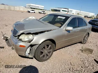 2004 Mercedes-Benz C 320 with VIN WDBRF64JX4F448792, listed as a Copart auction lot 84728494 with 156,923 mi miles and Salvage Title. Bid and sale history available at DreamBid. Image 1.